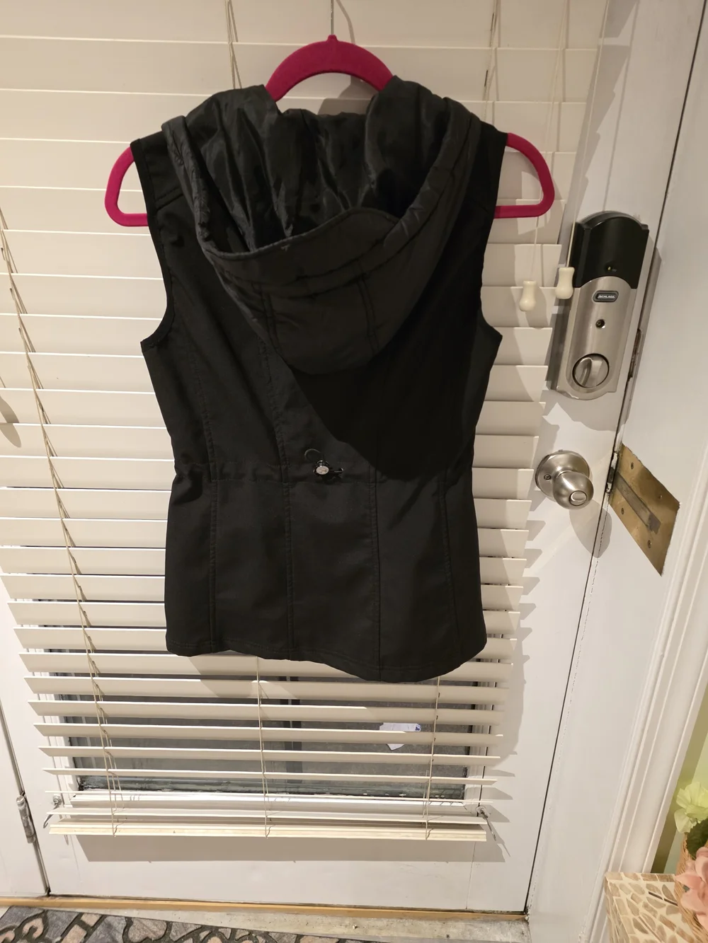 Michael Kors Black Quilted Hooded Vest - Picture 4 of 6